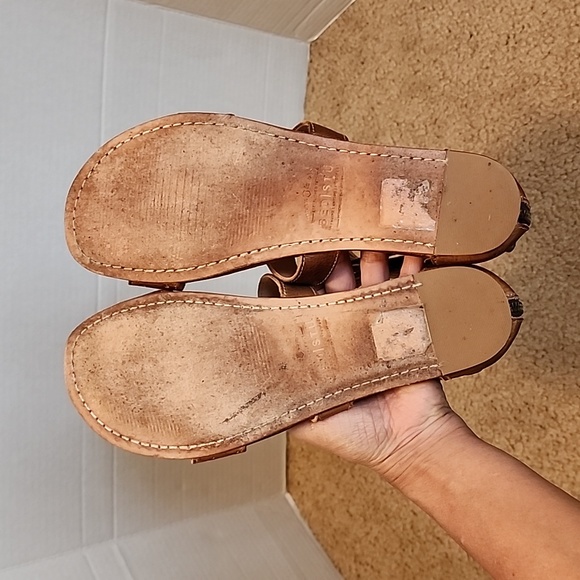 Bed Stu Artemis Tan Rustic Sandals - Picture 14 of 16